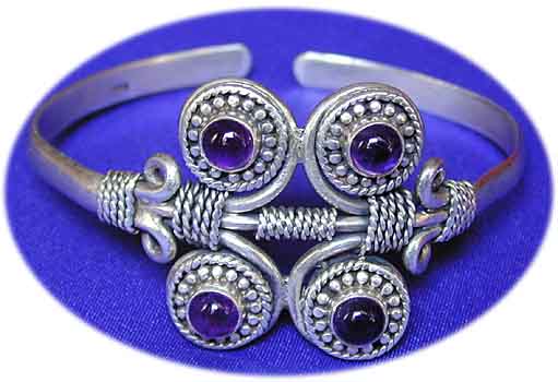 Amethyst Armreif